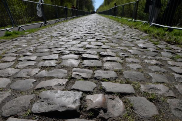 Cobblestone Installation in Irvine