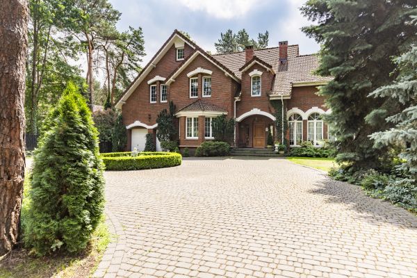 Driveway Pavers Repair in Irvine